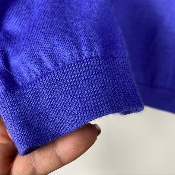 PURE Collection Cashmere Vneck sweater - Picture 6 of 7